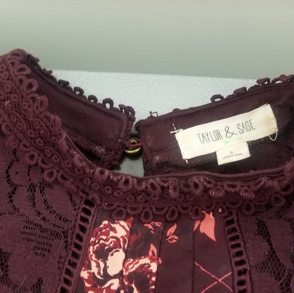 Lacet floral shirt
